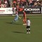 Il gol dell'anno arriva dall'Islanda: la punizione del portiere (da 70 metri) fa il giro del mondo Il gol dell'anno arriva dall'Islanda: la punizione del portiere (da 70 metri) fa il giro del mondo