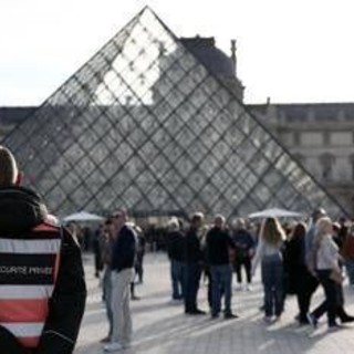 Furto al Louvre, media: &quot;Arrestato terzo sospetto&quot;