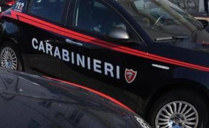 Rissa in strada nel varesotto: un morto e due feriti Rissa in strada nel varesotto: un morto e due feriti