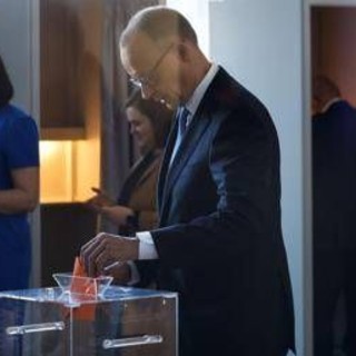 Voto choc in Germania, Merz non raggiunge maggioranza per diventare cancelliere