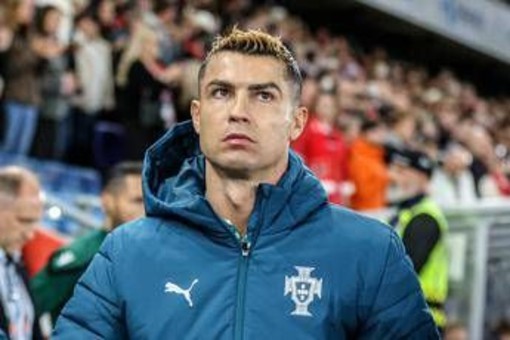 Portogallo, Ronaldo lascia il ritiro: scoppia il caso. Il ct: "Decido io se gioca"