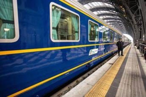 Boom di vendite per i biglietti del 'Sicilia Express', oltre 2mila ticket in 30 minuti Boom di vendite per i biglietti del 'Sicilia Express', oltre 2mila ticket in 30 minuti