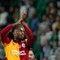 Leao, pioggia di fischi all'esordio in Champions con il Galatasaray Leao, pioggia di fischi all'esordio in Champions con il Galatasaray