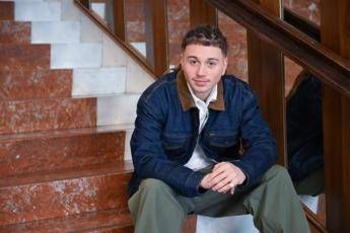 Sanremo 2026, Sayf chi è: le origini, l'amore per Genova, il 'paragone' con Ghali