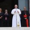 Monito del Papa: "Non si chiami ‘difesa’ il riarmo che depaupera investimenti in educazione e salute"