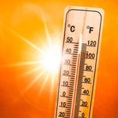 Caldo record e cambio armadio? 5 trucchi per farlo risparmiando in bolletta