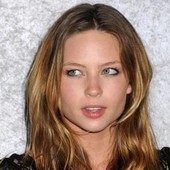 E' morta a 35 anni Daveigh Chase, baby star dell'horror 'The Ring' E' morta a 35 anni Daveigh Chase, baby star dell'horror 'The Ring'