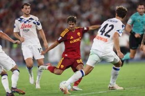 Gol annullato a Ndicka e rigore chiesto da Gasperini: cos'è successo in Roma-Atalanta Gol annullato a Ndicka e rigore chiesto da Gasperini: cos'è successo in Roma-Atalanta