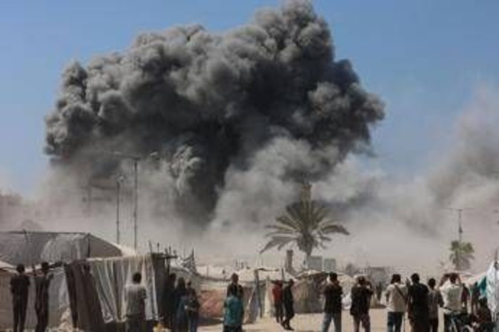 Gaza City, Idf ai cittadini: &quot;Spostatevi a sud della Striscia&quot;. Allarme Msf: &quot;Migliaia i civili a rischio&quot;