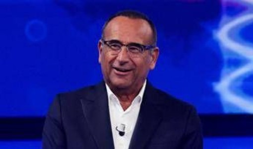 Sanremo, il cast di Conti divide i social: "Finita un'era" Sanremo, il cast di Conti divide i social: "Finita un'era"