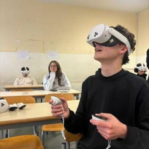 Fibercop porta l’innovazione a scuola, a Monterotondo il viaggio virtuale nella fibra