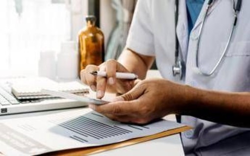 Malattia e lavoro, scatta la stretta Inps: più visite fiscali e nuove regole su orari e procedure Malattia e lavoro, scatta la stretta Inps: più visite fiscali e nuove regole su orari e procedure