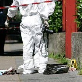 Pavia, ucciso a coltellate nel cortile di casa: arrestato 25enne