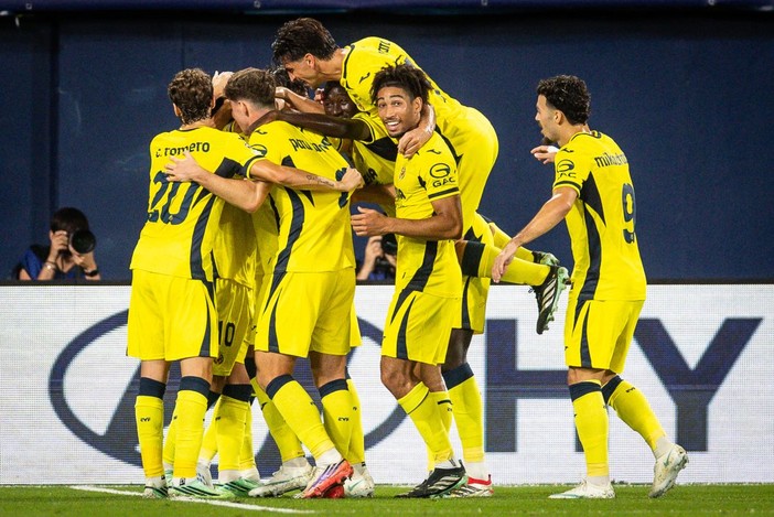 Il Napoli crolla in Champions, vince 3-1 il Villarreal Il Napoli crolla in Champions, vince 3-1 il Villarreal