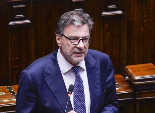 Giorgetti “Possibile crescita Pil 1%, Italia si è dimostrata resiliente” Giorgetti “Possibile crescita Pil 1%, Italia si è dimostrata resiliente”