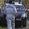 Milano, 41enne trovato morto in casa a Corsico: sul corpo segni di violenza