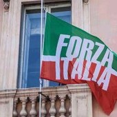 Forza Italia, l'invito dei fratelli Berlusconi e di Tajani all'unità: Costa capogruppo di mediazione Forza Italia, l'invito dei fratelli Berlusconi e di Tajani all'unità: Costa capogruppo di mediazione