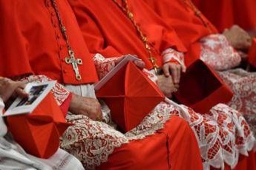 Conclave, lo scandalo degli abusi sessuali: un dilemma per la Chiesa