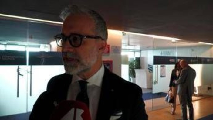 Nautica, Zanetti (Confindustria): "Economia del mare oltre 220 mld, risorsa chiave per competitività paese" Nautica, Zanetti (Confindustria): "Economia del mare oltre 220 mld, risorsa chiave per competitività paese"