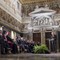 Mattarella “In tempi di incertezza il futuro va disegnato dai giovani”