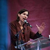 Consigliera Lega evoca i fatti di Modena al comizio Pd, sospesa dal partito. Meloni: "Solidarietà a Schlein" Consigliera Lega evoca i fatti di Modena al comizio Pd, sospesa dal partito. Meloni: "Solidarietà a Schlein"