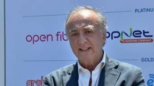 Mazzitelli (Open Fiber): "Fibra ottica fattore strategico per sviluppo e macro-trend digitali" Mazzitelli (Open Fiber): "Fibra ottica fattore strategico per sviluppo e macro-trend digitali"