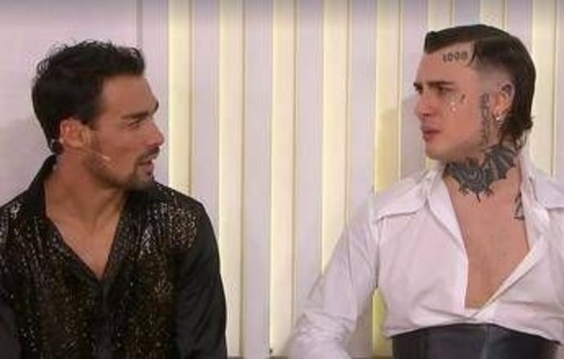 Rosa Chemical a Fognini: "Ho avuto un attacco di panico nel concerto, tremendo" Rosa Chemical a Fognini: "Ho avuto un attacco di panico nel concerto, tremendo"