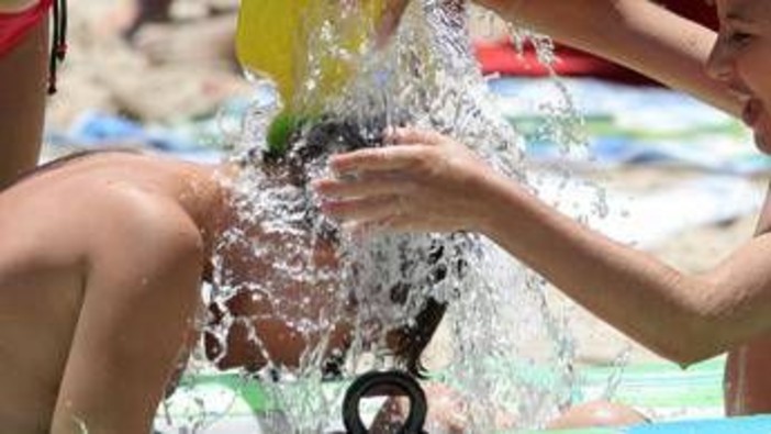 Estate e sonno dei bambini, gli esperti sfatano i miti: ecco cosa c'è davvero da sapere