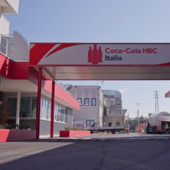 Rapporto Coca-Cola Hbc Italia, nel 2025 100% energia da rinnovabili Rapporto Coca-Cola Hbc Italia, nel 2025 100% energia da rinnovabili 