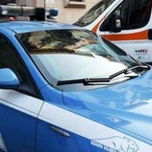 Genova, 14enne accoltellato su un bus: è grave Genova, 14enne accoltellato su un bus: è grave
