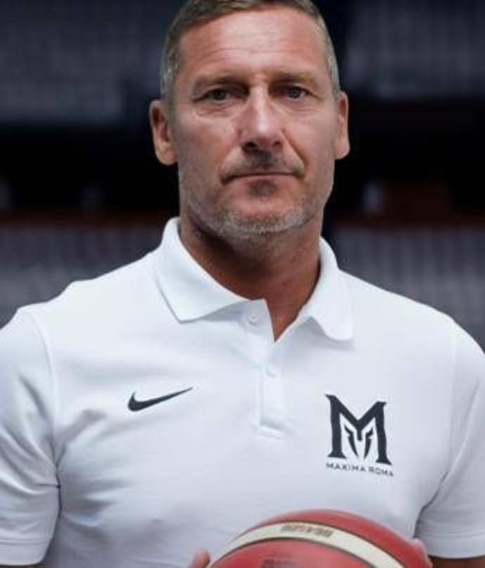 Totti si dà al basket advisor della Maxima Roma di basket: "Volevo una nuova sfida"