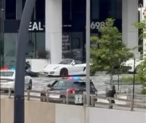 Sparatoria a Montreal, 3 morti: ucciso il sospetto aggressore Sparatoria a Montreal, 3 morti: ucciso il sospetto aggressore