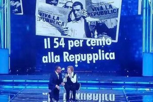 Errore nella grafica, a Sanremo 'Repubblica' diventa 'Repupplica'