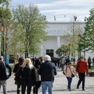 Biennale Arte, arrivati gli artisti a Venezia: lavori in corso a padiglione Russia