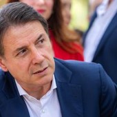 Conte a Schlein: "Garanzie su Renzi o M5S non ci sta. Riproporremo il reddito di cittadinanza"