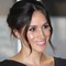 Meghan presenta il suo lussuoso calendario dell'Avvento, 24 cioccolatini a 131 euro