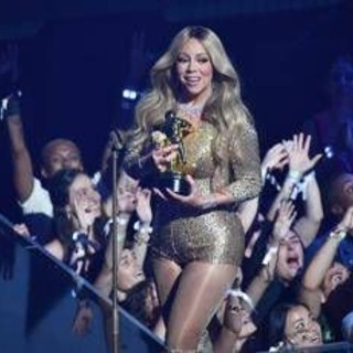 Milano Cortina 2026, Mariah Carey prima ospite internazionale della cerimonia inaugurale Milano Cortina 2026, Mariah Carey prima ospite internazionale della cerimonia inaugurale