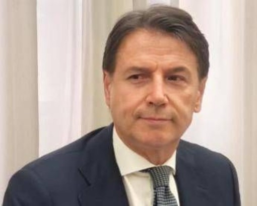 M5S, ecco 20 punti per il programma: "Inviare armi all'Ucraina allontana la pace" M5S, ecco 20 punti per il programma: "Inviare armi all'Ucraina allontana la pace"
