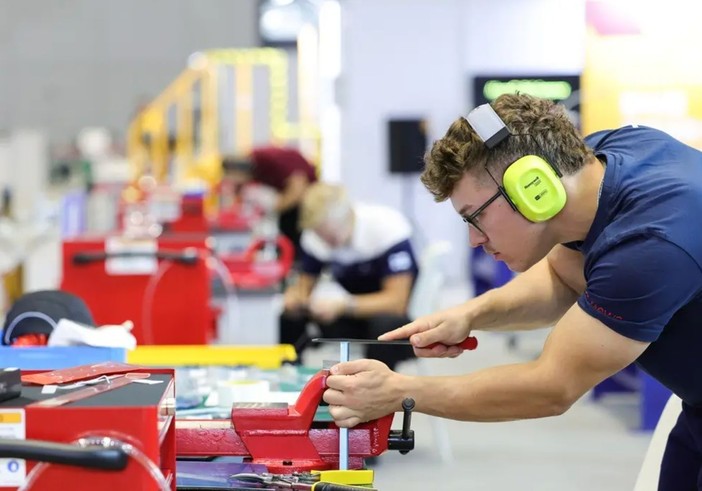 Al via a Shanghai la WorldSkills Competition, 1385 concorrenti da 68 paesi Al via a Shanghai la WorldSkills Competition, 1385 concorrenti da 68 paesi