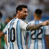 Argentina-Algeria, due gol annullati in otto minuti: cos'è successo