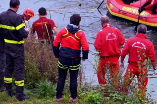 Grosseto, uomo trovato morto in un laghetto artificiale: era scomparso da casa Grosseto, uomo trovato morto in un laghetto artificiale: era scomparso da casa