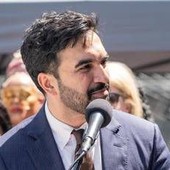"Account X sospetti amplificano i post del sindaco di New York Mamdani": la rivelazione del Jerusalem Post "Account X sospetti amplificano i post del sindaco di New York Mamdani": la rivelazione del Jerusalem Post