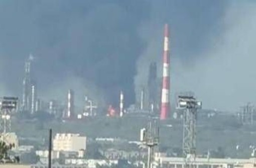 Ucraina-Russia, Kiev attacca le raffinerie di Mosca: droni su Syzran Ucraina-Russia, Kiev attacca le raffinerie di Mosca: droni su Syzran