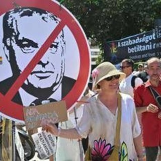 Pride a Budapest, ira Orban: &quot;Spettacolo ripugnante ordinato da Bruxelles&quot;