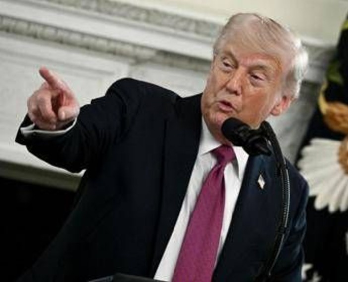 Trump boccia la risposta dell'Iran al piano Usa: "Totalmente inaccettabile"
