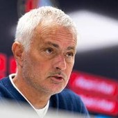 Mourinho, ecco l'ufficialità: José è il nuovo allenatore del Benfica