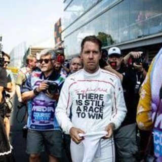 Gp Monza, l'omaggio commosso di Vettel a Schumacher: "Hai ancora una gara da vincere"