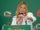 Meloni punge le opposizioni: "Non cantate 'Bollo ciao'?". E mette Vannacci nel mirino: "A scuola tetto a stranieri e stop al burqa" Meloni punge le opposizioni: "Non cantate 'Bollo ciao'?". E mette Vannacci nel mirino: "A scuola tetto a stranieri e stop al burqa"