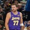 Lakers venduti per 12 miliardi: Joshua Kushner tra i proprietari, Trump 'sbarca' nella Nba Lakers venduti per 12 miliardi: Joshua Kushner tra i proprietari, Trump 'sbarca' nella Nba