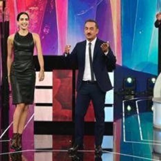 'Freeze - Chi sta fermo vince' stasera 14 ottobre: ospiti e anticipazioni